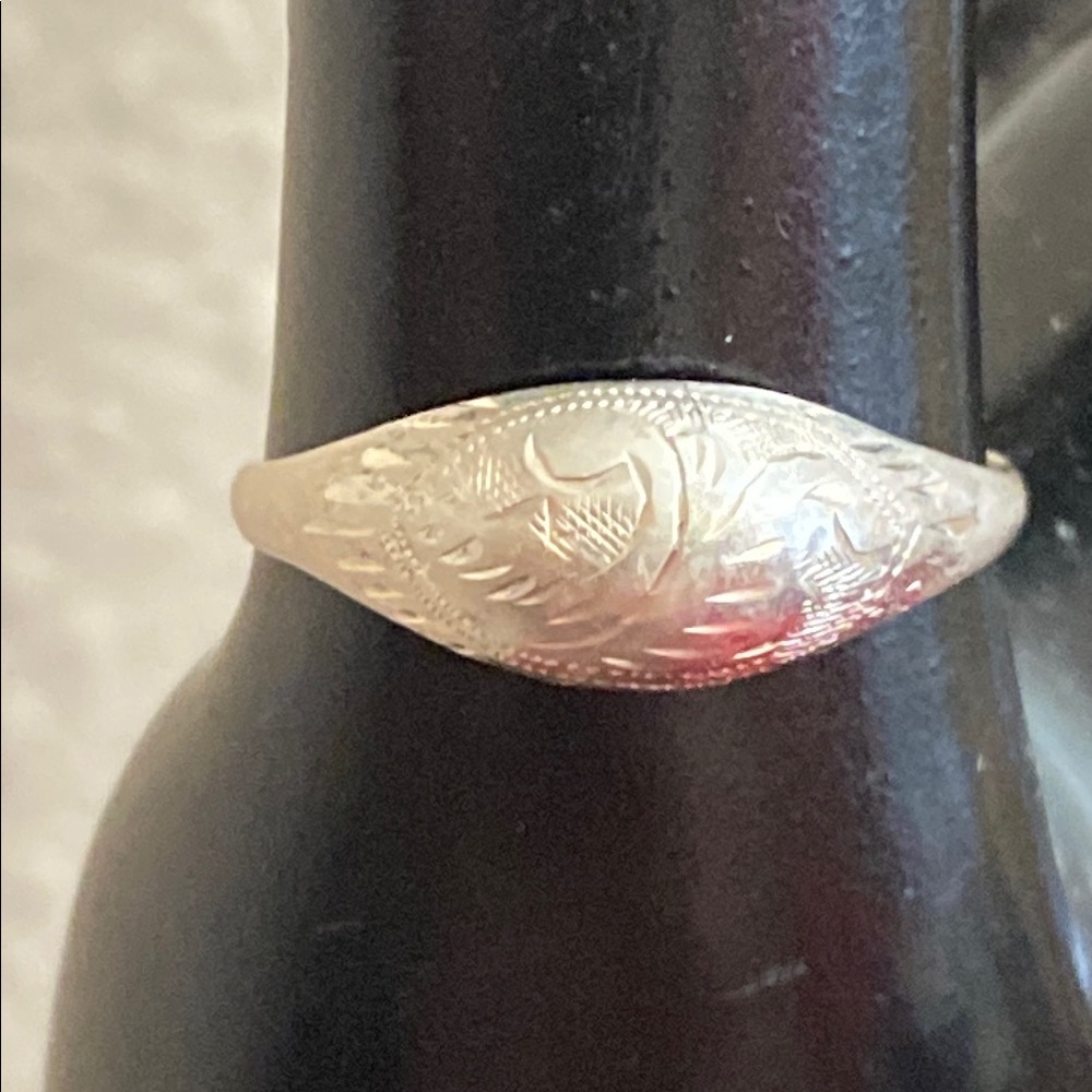 Vintage Etched Design 925 Sterling Silver Ring Size